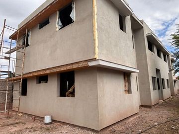 COMPLEJO DE DPTOS. EN OBRA! OPORTUNIDAD!