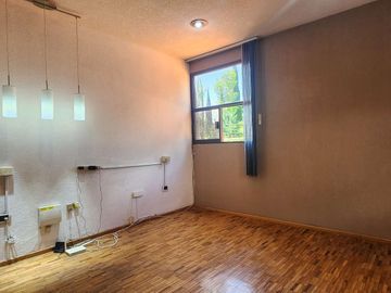 CASA EN VENTA EN ZAVALETA