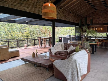 EXCLUSIVA CASA INDEPENDIENTE EN RENTA, RIONEGRO