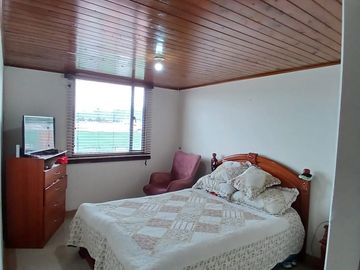 Apartamento en venta de 3 habitaciones en Bogotá, Britalia.