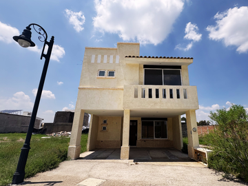 Casa en Venta Bosques Del Paraíso VI