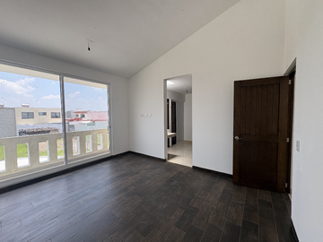 Casa en Venta Bosques Del Paraíso VI