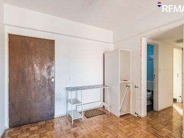 VENTA DEPARTAMENTO 4 AMB CON BALCON- FLORES