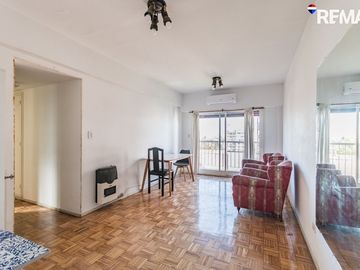 VENTA DEPARTAMENTO 4 AMB CON BALCON- FLORES