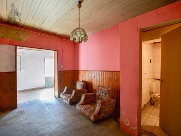 CASA EN VENTA,A REFACCIONAR,LA PLATA