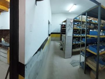 ALQUILER GALPÓN, LOCAL y OFICINAS