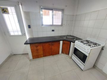 VENTA TRÍPLEX APTO CRÉDITO - B° SANTA GENOVEVA