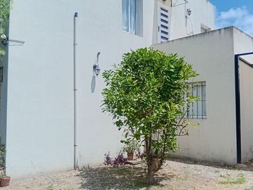 VENTA CASA MODERNA 2 PLANTAS  FRANCISCO ALVAREZ