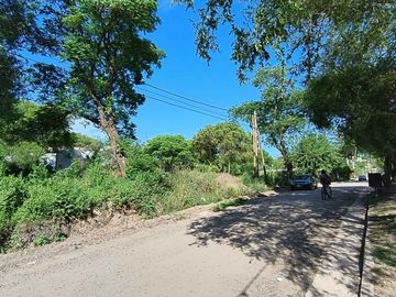 VENTA TERRENO BARRIO JARDIN DE EPICURIO V ALLENDE