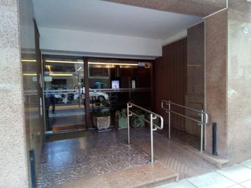 VENTA DEPTO TRES AMBIENTES EN RECOLETA