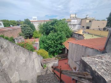 VENTA CASA 4 AMB PATIO PARQUE TERRAZA V.LUGANO