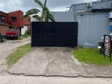 Duplex yerba buena, Boulevard 700