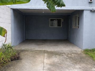 Duplex yerba buena, Boulevard 700