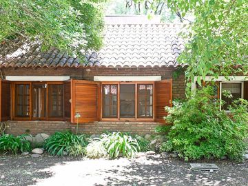 VENTA CASA 5 AMB CALZADACENTRO PILETA FONDO QUINTA