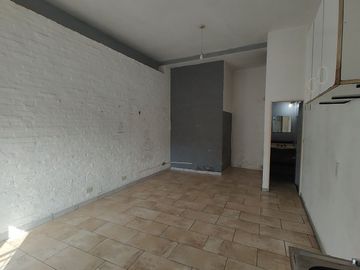 VENTA PH MONOAMBIENTE MORON, APTO CREDITO!