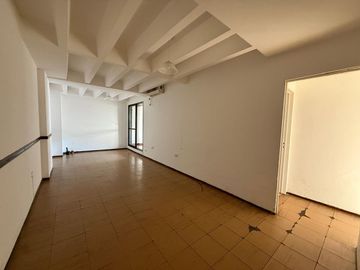 Dpto.3 Dormitorios c/cochera en Venta Centro Rcia-