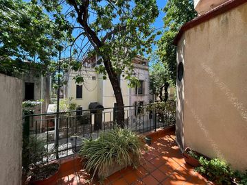 CASA VENTA PARQUE CHACABUCO  QUINCHO Y TERRAZA