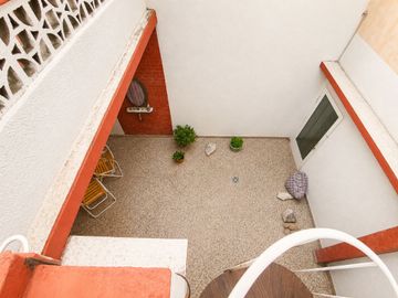 VENTA PH 3/4 AMB-PATIO Y TERRAZA- S/EXPENSAS