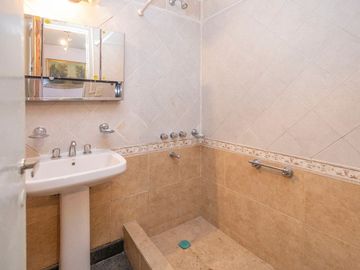 VELEZ SARFIELD 2 AMB PB CON PATIO BAJAS EXPENSAS