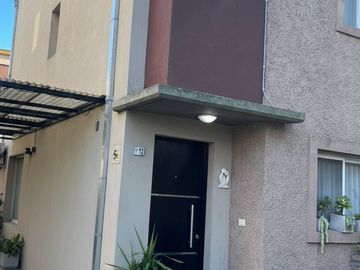 VENTA TRIPLEX BARRIO LOS FRESNOS
