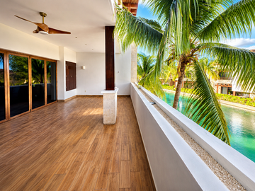Villa frente al lago en Harmonia | Yucatán Country Club | $9.67 MDP