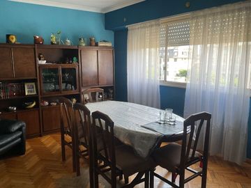 VENTA Departamento 3 Ambientes Muy Luminoso | A 1 Cuadra de Estación Constitución y Universidades