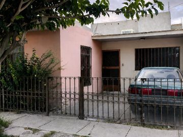 CASA EN VENTA EN COLONIA CENTRO, TORREON COAHUILA