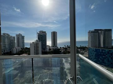 Apartamento en venta de 2 habitaciones con balcón en Santa marta, Playa Salguero.
