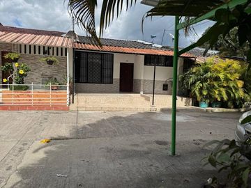 ARRIENDO de CASAS en GARZON