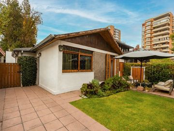 CASA UN PISO VITACURA / LAS HUALTATAS