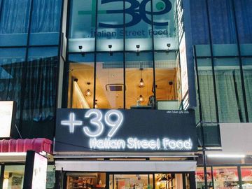 3 Bedroom Retail space for sale in Karon, Phuket
