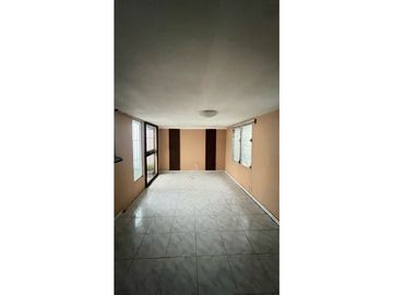SE ALQUILA AMPLIA CASA EN CHANIS