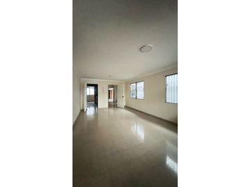 SE ALQUILA AMPLIA CASA EN CHANIS