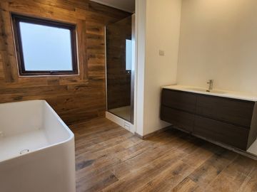 CASA EN EL EXCLUSIVO CONDOMINIO EL ALBA