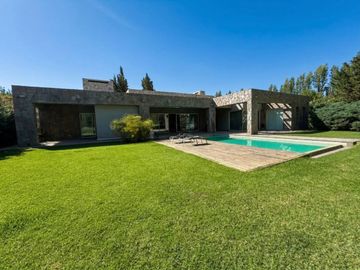 Alquiler casa B° Club de Campo Guaymallén Mendoza