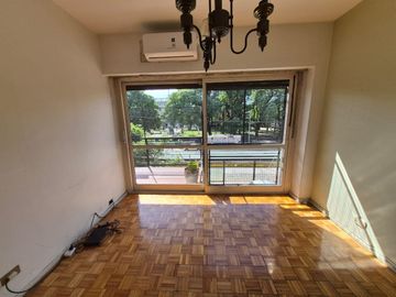 Venta departamento 4 ambientes c Balcon y Cochera