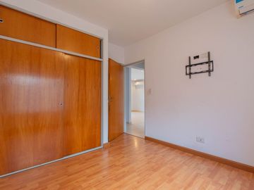 VENTA DEPARTAMENTO 3 AMBIENTES-PATIO VILLA URQUIZA