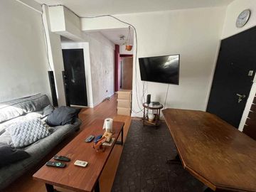 VENTA 3 AMB C/BALCÓN-PISO ALTO-FRENTE-CABALLITO