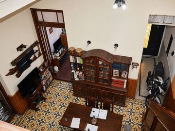 CASA 4 AMB - LOCAL - TERRAZA - V. DEL PARQUE