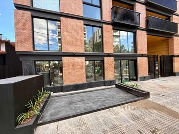VENTA LOCAL A ESTRENAR BRICKHOUSE ITUZAINGO 150M2
