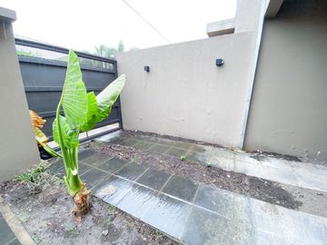 VENTA DUPLEX 3 AMB C/PARQUE Y COCHERA ITUZAINGO