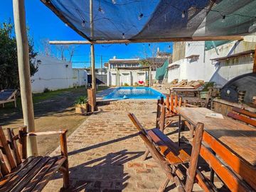 VENTA CASA 2 AMB PILETA PARRILLA  APTO CREDITO