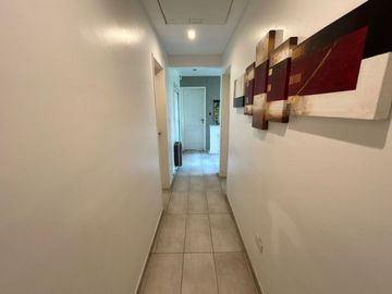 VENTA CASA 4 AMB B CERRADO PARQUE LELOIR APTO CRED