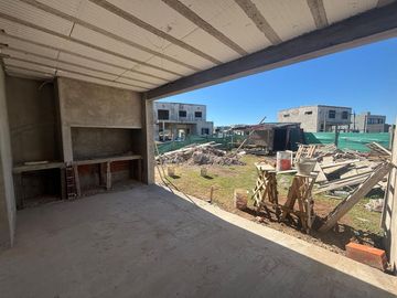 CASA EN VENTA A ESTRENAR 4 AMB EL ALJIBE, PILAR.