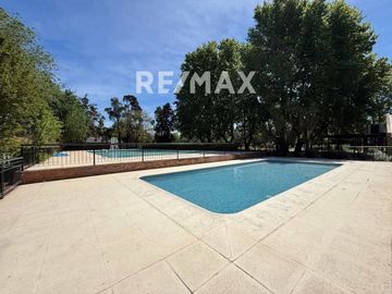 VENTA CASA 4 dormitorios HIGHLAND PARK gran parque