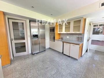 VENTA CASA 4 dormitorios HIGHLAND PARK gran parque