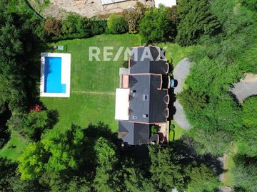 VENTA CASA 4 dormitorios HIGHLAND PARK gran parque