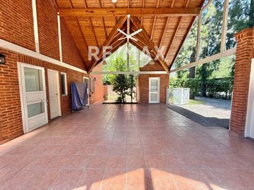 VENTA CASA 4 dormitorios HIGHLAND PARK gran parque