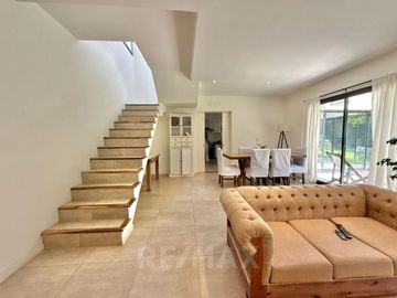 VENTA CASA PILAR-SAUSALITO-FINANC-PROP. PARTE PAGO