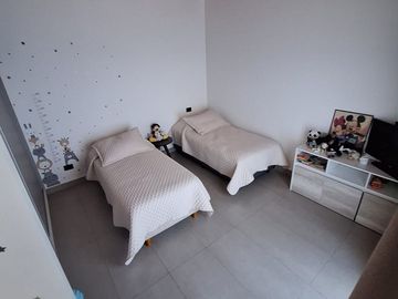DUPLEX CALIDAD PREMIUM BARRIO PRIVADO PINAR SOL 5